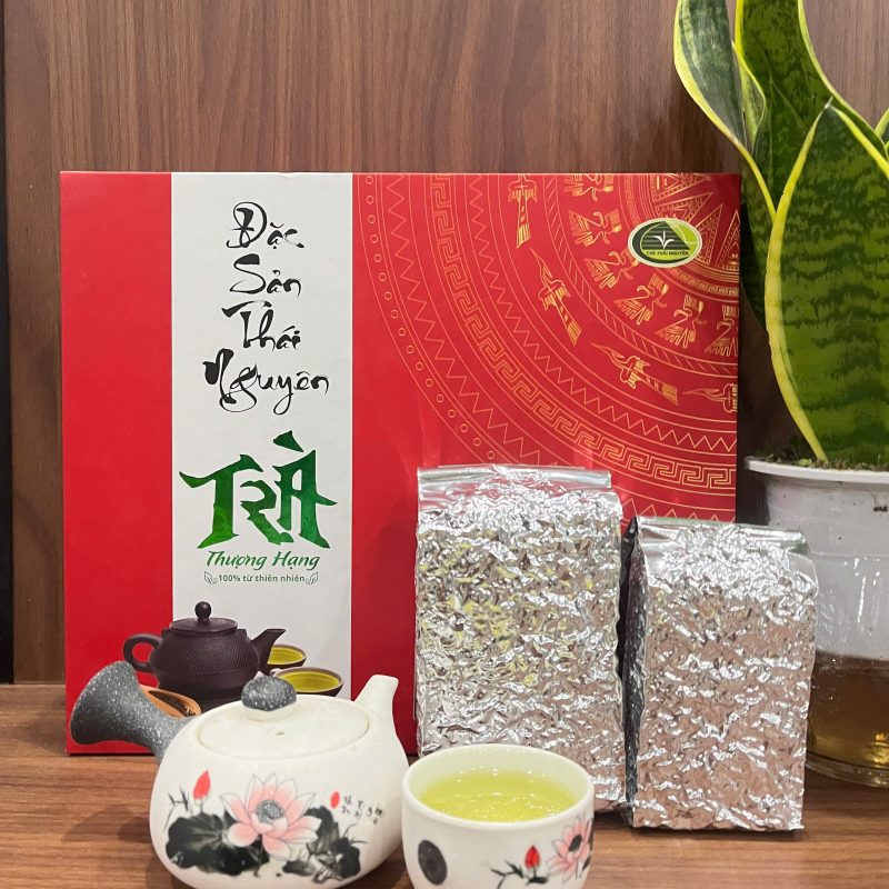 Trà búp thượng hạng Thái Nguyên – Cánh trà xanh đen xoăn chặt, đóng gói cao cấp