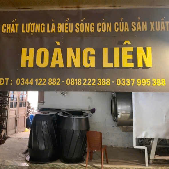 Biển hiệu Xưởng chè Hoàng Liên tại Văn Hán, Đồng Hỷ, Thái Nguyên